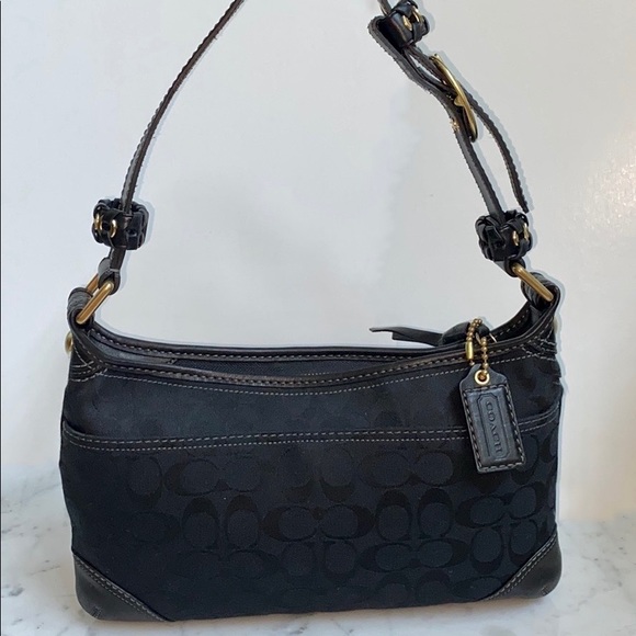 Coach Handbags - COACH Classic Monogram Shoulder Purse